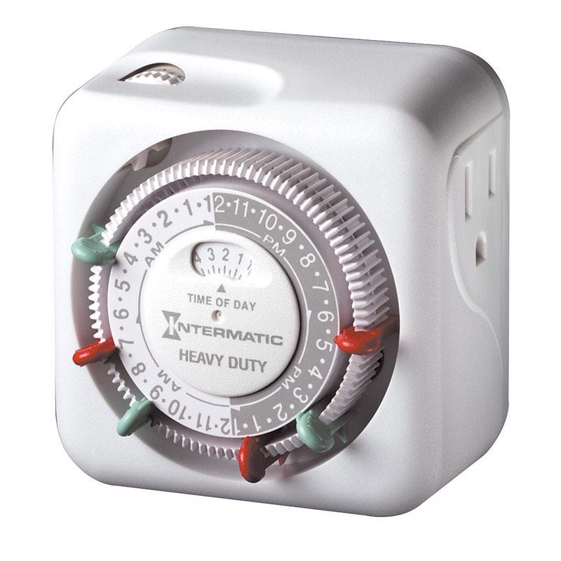 Intermatic Indoor Plug In Timer 125 V White